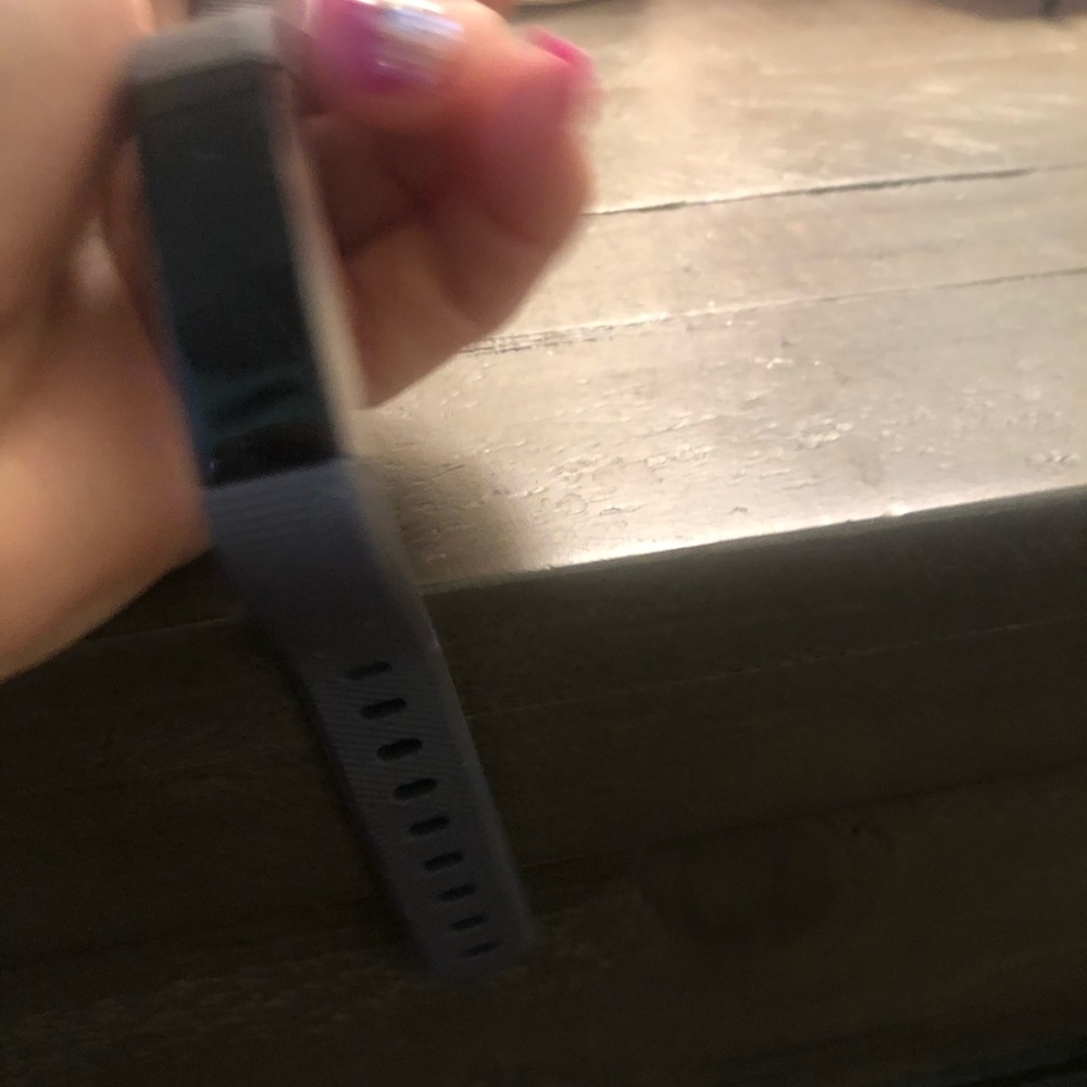 Fitbit - Picture 2 of 3